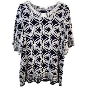 Solitaire Blouse Women's L Navy Cream Embroidered Patterned Coastal Beachy